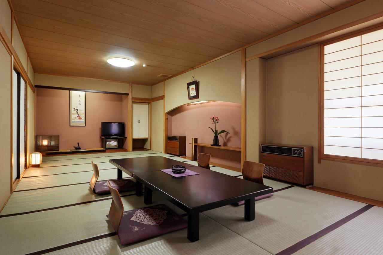 Annex Fujiya Ryokan Kaminoyama Exteriör bild