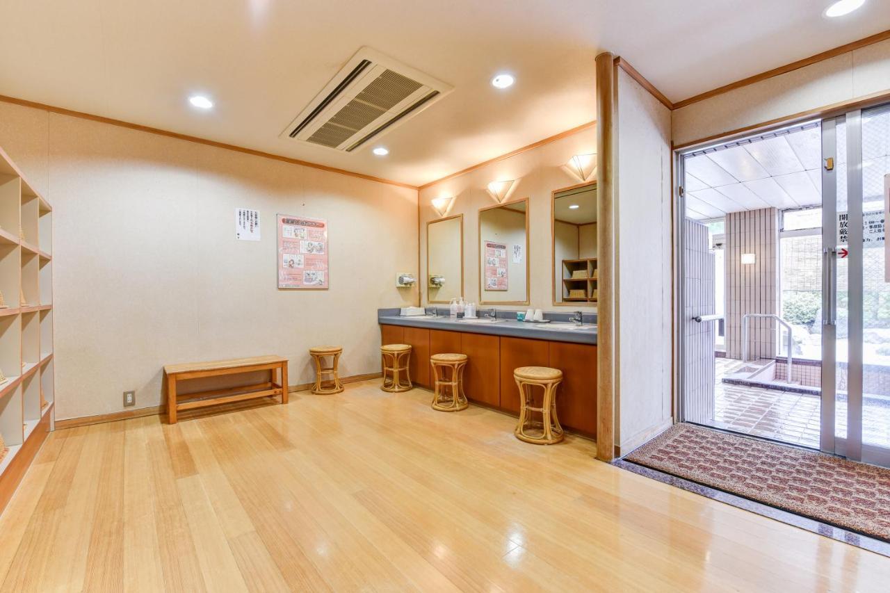 Annex Fujiya Ryokan Kaminoyama Exteriör bild