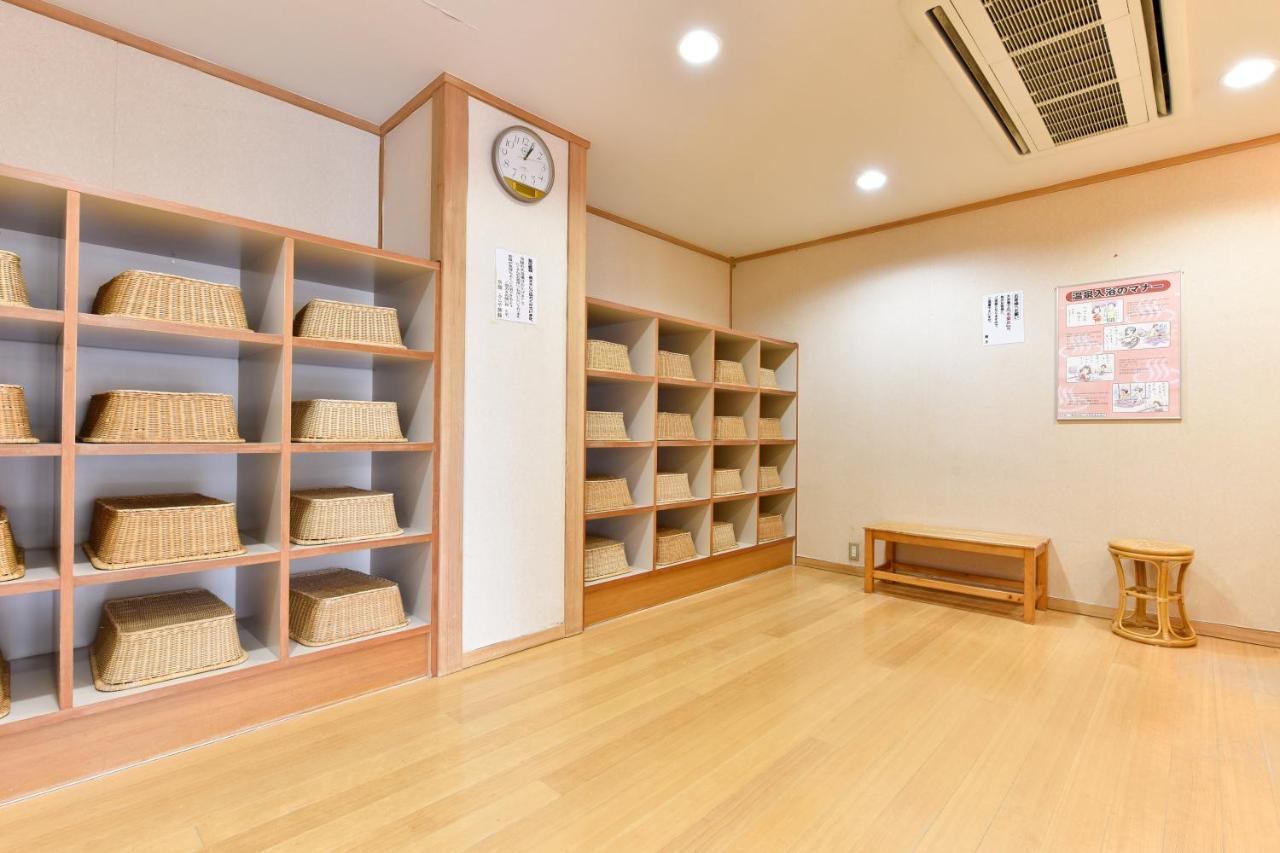 Annex Fujiya Ryokan Kaminoyama Exteriör bild