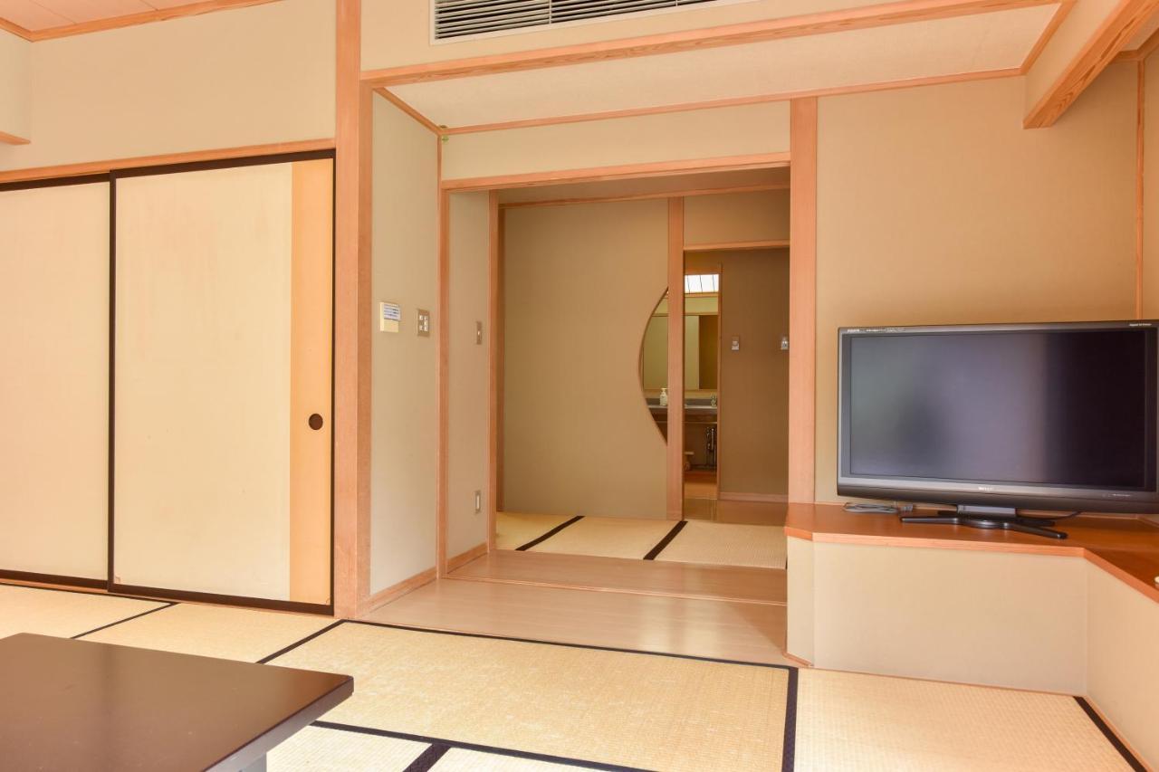 Annex Fujiya Ryokan Kaminoyama Exteriör bild
