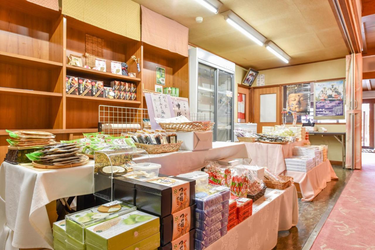 Annex Fujiya Ryokan Kaminoyama Exteriör bild
